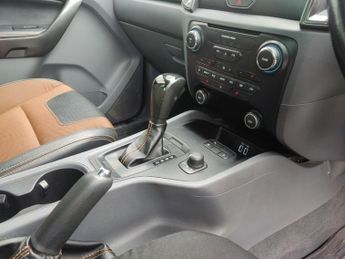 Ford Ranger WILDTRAK 4X4 DCB TDCI