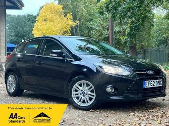 Ford Focus 1.0T EcoBoost Titanium Euro 5 (s/s) 5dr