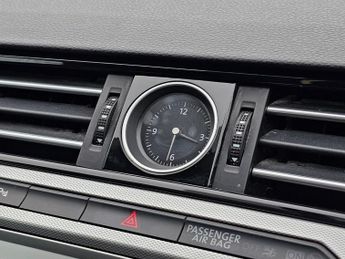 Volkswagen Passat 2.0 TDI BlueMotion Tech SE Business DSG Euro 6 (s/s) 4dr