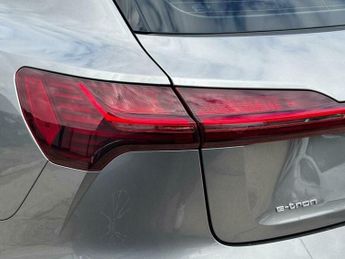 Audi E-TRON 50 Technik Auto quattro 5dr 71.2kWh