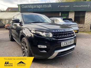 Land Rover Range Rover Evoque SD4 DYNAMIC LUX 2.2cc Auto. TV. Navigation. Camera. Two tone lea