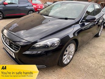 Volvo V40 D2 SE LUX NAV