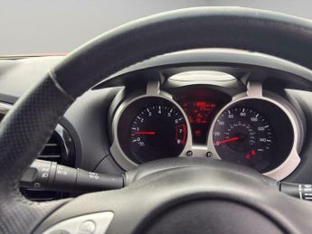 Nissan Juke 1.6 Acenta Premium CVT Euro 5 5dr