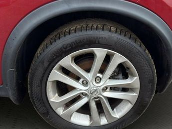 Nissan Juke 1.6 Acenta Premium CVT Euro 5 5dr