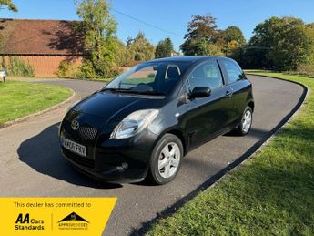 Toyota Yaris VVTI T SPIRIT super first time car