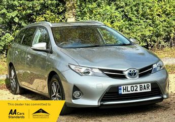 Toyota Auris 1.8 VVT-h Icon+ Touring Sports CVT Euro 5 (s/s) 5dr