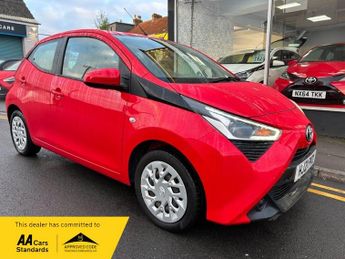 Toyota AYGO VVT-I X-PLAY TSS