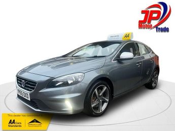 Volvo V40 T3 R-DESIGN