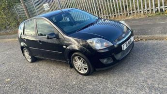 Ford Fiesta 1.6 TDCi Ghia 5dr