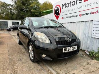 Toyota Yaris 1.33 Dual VVT-i TR Euro 4 (s/s) 5dr