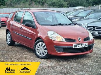 Renault Clio 1.6 VVT Expression Auto Euro 5 5dr