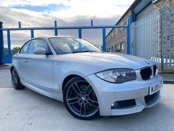 BMW 120 120d M SPORT