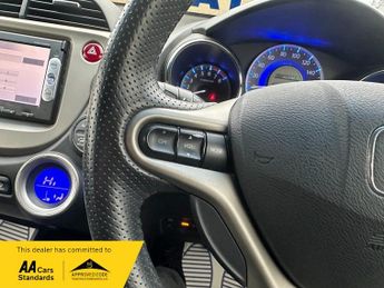 Honda Jazz HYBRID AUTO IMA HS-T FITT 1.3 HYBRID 100 BHP ( AUTOMATIC )