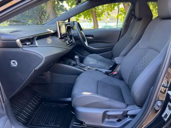 Toyota Corolla VVT-I DESIGN