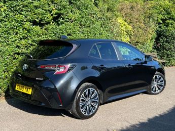 Toyota Corolla VVT-I DESIGN