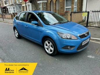 Ford Focus 1.6 Zetec Hatchback 5dr Petrol Manual (161 g/km, 99 bhp)