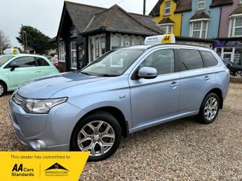 Mitsubishi Outlander 2.0h 12kWh GX4h SUV 5dr Petrol Plug-in Hybrid CVT 4WD Euro 5 (s/