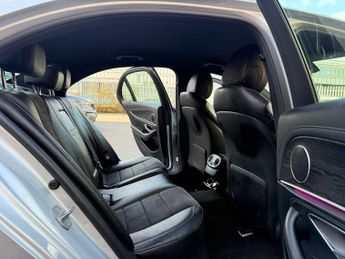 Mercedes-Benz E Class 2.0 E220d AMG Line G-Tronic+ Euro 6 (s/s) 4dr