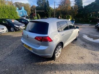 Volkswagen Golf SE TDI BLUEMOTION TECHNOLOGY DSG-AUTOMATIC-FULL SERVICE HISTORY-