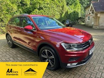 Volkswagen Tiguan SE NAVIGATION TSI BLUEMOTION TECHNOLOGY