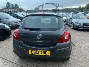 Vauxhall Corsa 1.4 16V Exclusiv Euro 5 3dr (A/C)