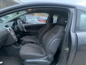 Vauxhall Corsa 1.4 16V Exclusiv Euro 5 3dr (A/C)