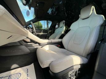 Porsche Taycan Performance Plus 93.4kWh Turbo Auto 4WD 4dr