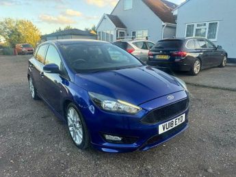 Ford Focus 1.0T EcoBoost ST-Line Euro 6 (s/s) 5dr