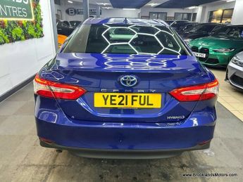 Toyota Camry 2.5 VVT-I DESIGN [SAT NAV, LEATHER & HEATED SEATS]