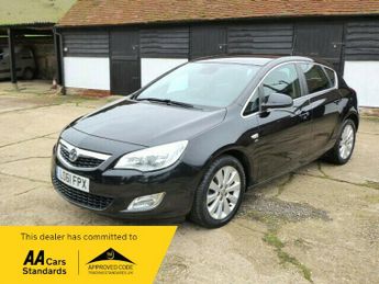 Vauxhall Astra 2.0 CDTi SE Hatchback 5dr Diesel Auto Euro 5 (165 ps)