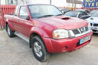 Nissan Pick Up KING CAB NAVARA 4X4 P/U