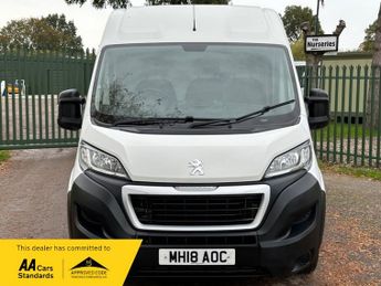 Peugeot Boxer 2.0 BlueHDi 335 Professional Panel Van 5dr Diesel Manual L2 H2 E