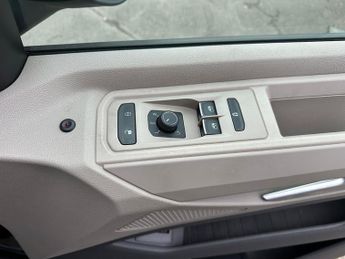 Volkswagen LT Multivan 1.4 Plugin Hybrid PCO Ready 5dr 7 Seats MPV TSI 13kWh L