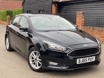 Ford Focus 1.6 Zetec Hatchback 5dr Petrol Powershift Euro 6 (125 ps)