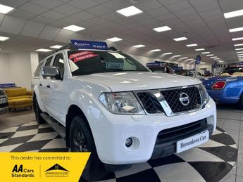 Nissan Navara DCI TEKNA 4X4 SHR DCB AUTO DIESEL 77000 MILES