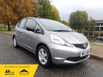 Honda Jazz 1.2 i-VTEC SE Hatchback 5dr Petrol Manual Euro 4 (90 ps)