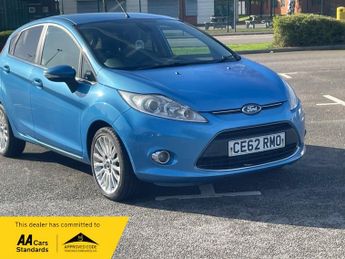 Ford Fiesta 1.4 TDCi DPF Titanium Hatchback 5dr Diesel Manual (107 g/km, 69 