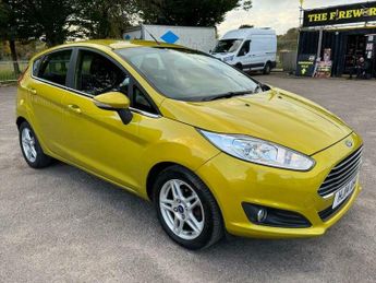 Ford Fiesta 1.0T EcoBoost Zetec Euro 5 (s/s) 5dr