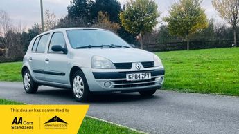 Renault Clio 1.2 16v Expression Hatchback 5dr Petrol Manual (139 g/km, 75 bhp