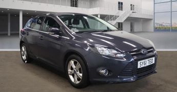 Ford Focus 1.6 Zetec Hatchback 5dr Petrol Manual Euro 5 (125 ps)