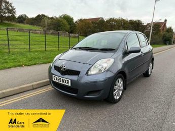 Toyota Yaris 1.33 Dual VVT-i TR Euro 4 (s/s) 5dr