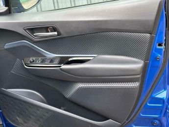 Toyota C-HR 1.8 VVT-h Design CVT Euro 6 (s/s) 5dr