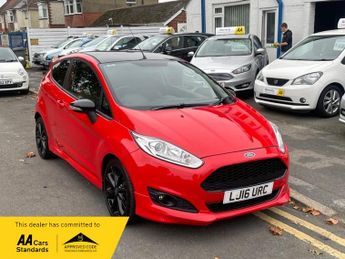 Ford Fiesta ZETEC S RED EDITION