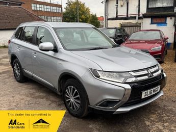 Mitsubishi Outlander DI-D GX 2