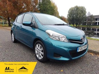 Toyota Yaris 1.33 Dual VVT-i TR Hatchback 5dr Petrol Manual Euro 5 (101 ps)