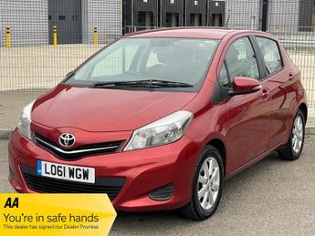 Toyota Yaris 1.33 Dual VVT-i TR Hatchback 5dr Petrol Multidrive S Euro 5 (101