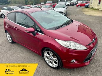 Ford Fiesta TITANIUM