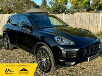 Porsche Cayenne 3.0 TD V6 TiptronicS 4WD Euro 6 (s/s) 5dr