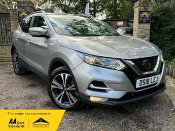 Nissan Qashqai 1.2 DIG-T N-Connecta Euro 6 (s/s) 5dr