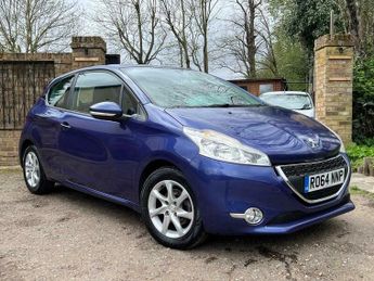 Peugeot 208 1.2 VTi PureTech Active Euro 5 3dr